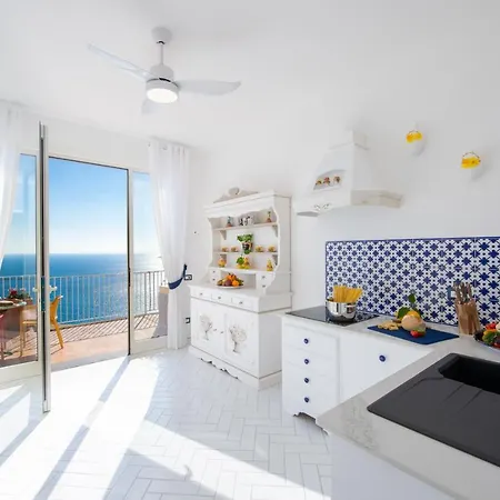 Le Ali Sul Mare,near Elevator, Few Steps,parking * פוזיטנו