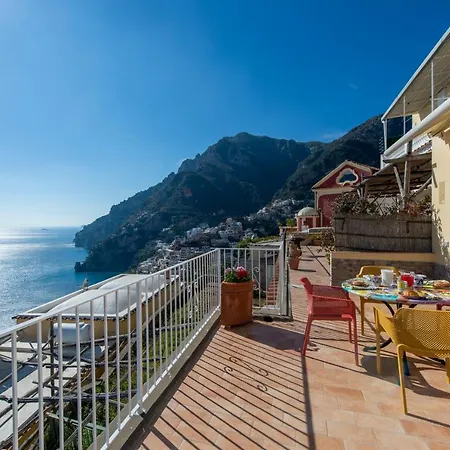 Le Ali Sul Mare,near Elevator, Few Steps,parking