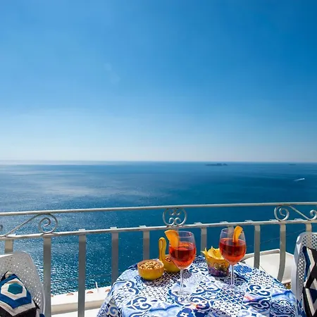 Le Ali Sul Mare,near Elevator, Few Steps,parking Vakantiehuis